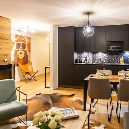 Contemporary Alpine 2-bedroom