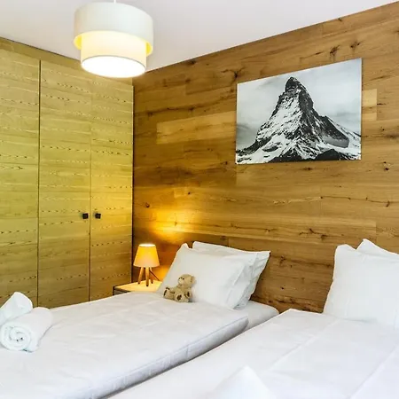Contemporary Alpine 2-bedroom Appartamento *